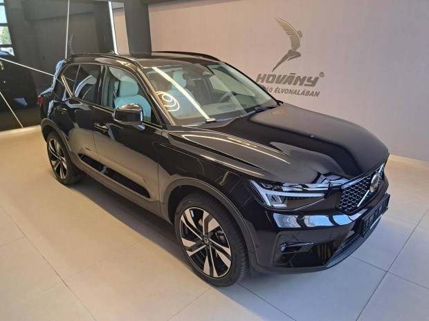 Volvo XC40 2.0 [B4] Mhev Plus Dark DCT Dem AUT...